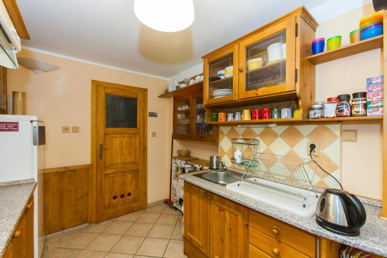 Hostel Postel Чески-Крумлов Экстерьер фото